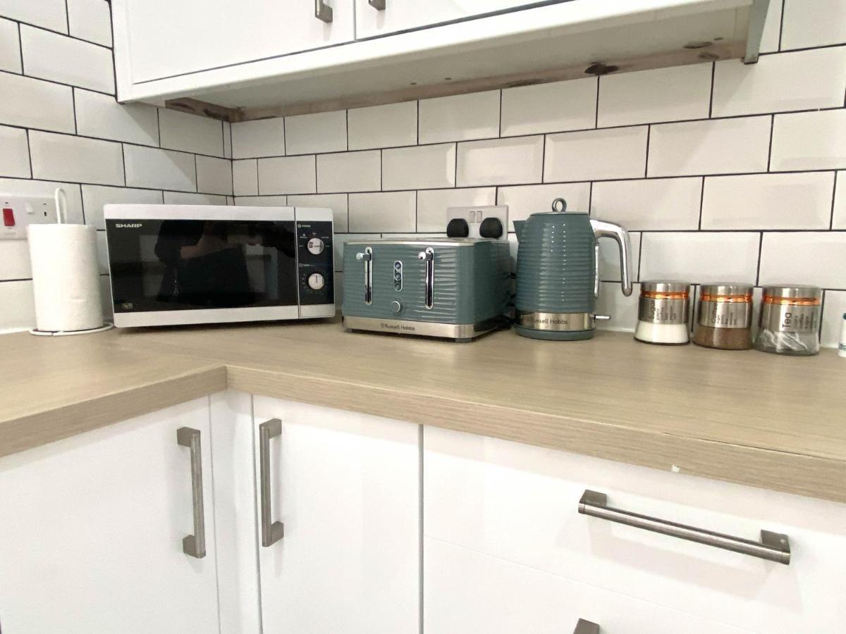 Appartement 2 Bed Town Centre Nr Theatre Free Park Wi-Fi & Garden à Aylesbury  Extérieur photo