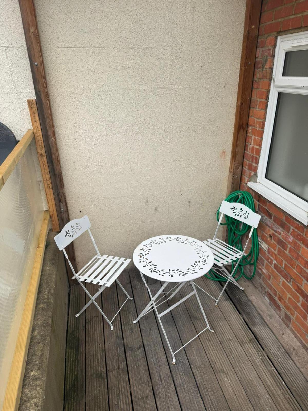 Appartement 2 Bed Town Centre Nr Theatre Free Park Wi-Fi & Garden à Aylesbury  Extérieur photo
